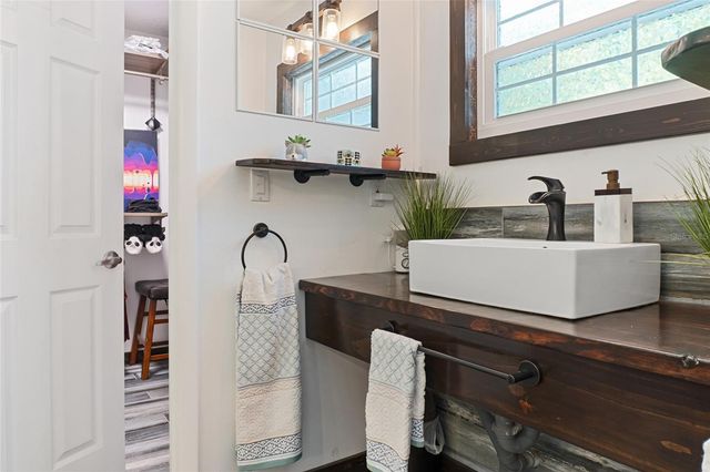 7303 MANATEE STREET, Sarasota, FL 34243