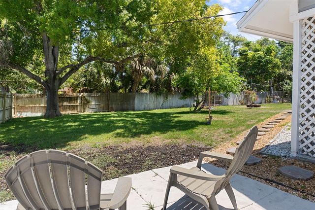 7303 MANATEE STREET, Sarasota, FL 34243