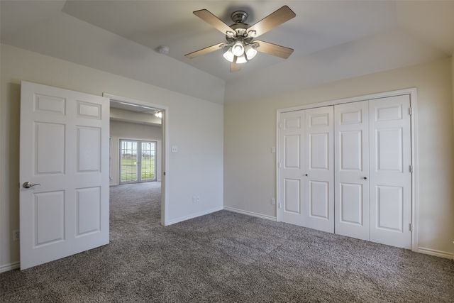 1066 West Road, Waxahachie, TX 75165
