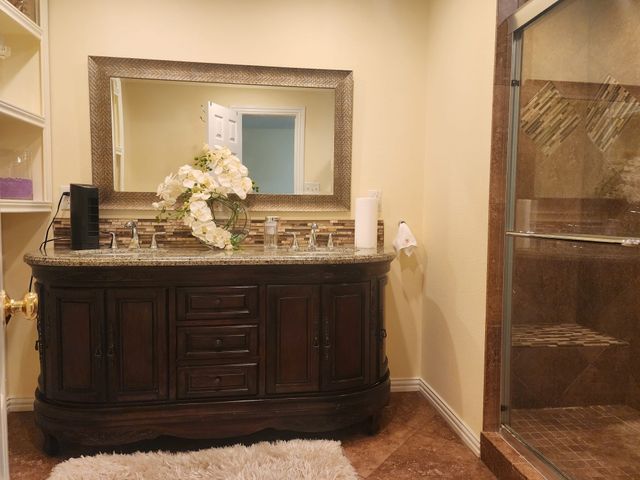 2106 Amesbury Drive 220, Arlington, TX 76011