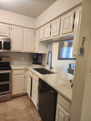 2106 Amesbury Drive 220, Arlington, TX 76011