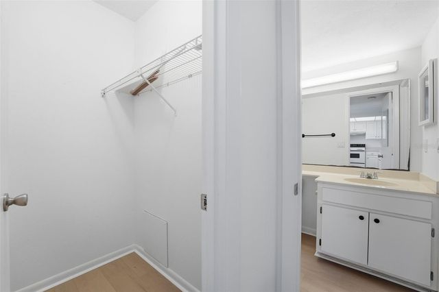 1144 BIRD BAY WAY 102, Venice, FL 34285