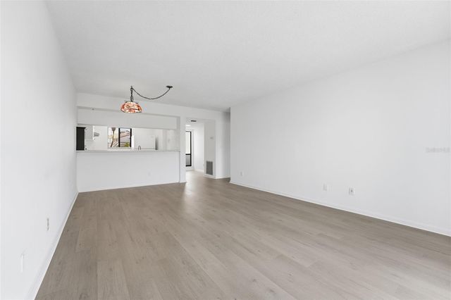 1144 BIRD BAY WAY 102, Venice, FL 34285