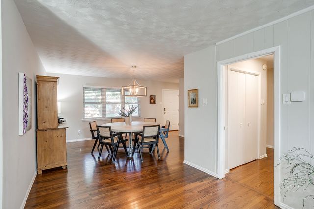 2730 Larkspur Lane, Dallas, TX 75233