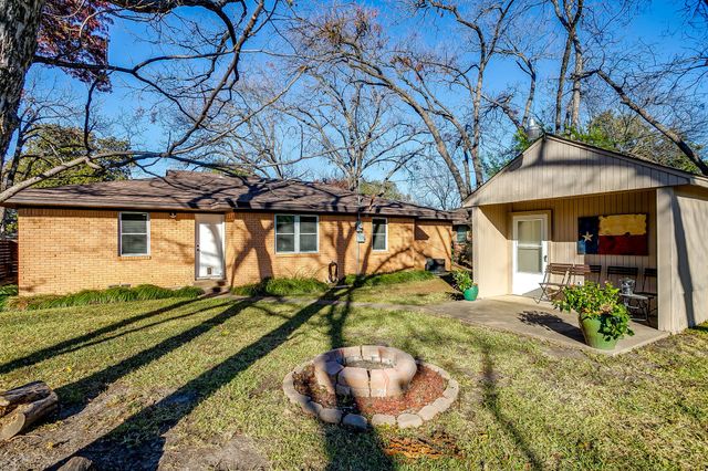 2730 Larkspur Lane, Dallas, TX 75233
