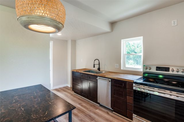 13838 Lackey Drive, Blue Ridge, TX 75424