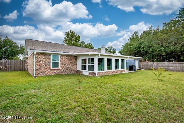 1102 MEADOW Drive, Orange Park, FL 32065