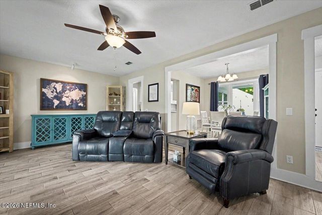 1102 MEADOW Drive, Orange Park, FL 32065