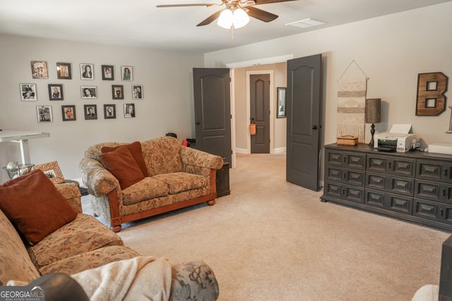 415 Eas Way, Fayetteville, GA 30215