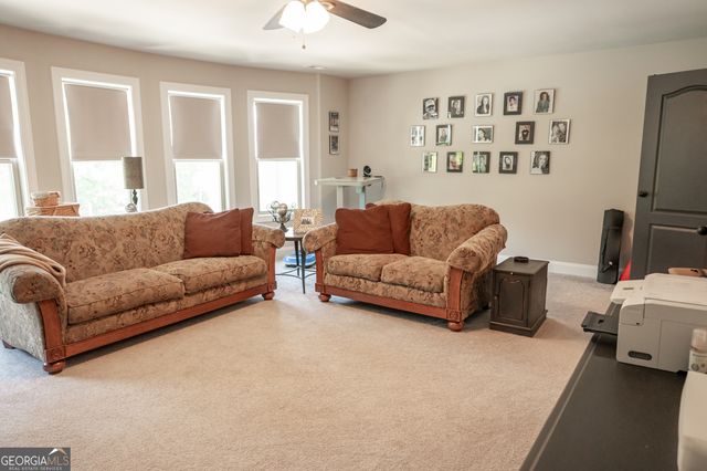 415 Eas Way, Fayetteville, GA 30215