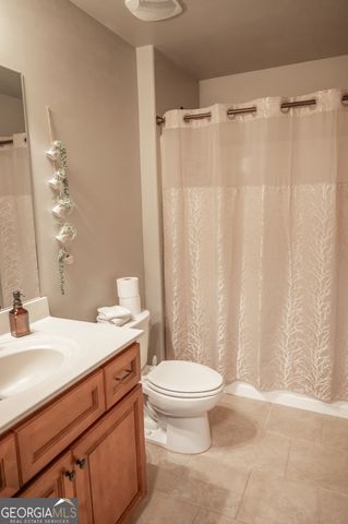 415 Eas Way, Fayetteville, GA 30215