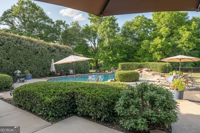 415 Eas Way, Fayetteville, GA 30215