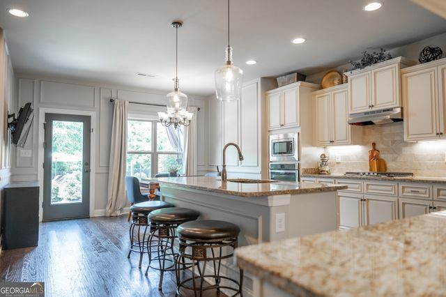 415 Eas Way, Fayetteville, GA 30215
