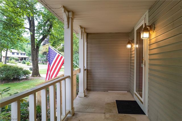 3846 Golden Wood Way, Uniontown, OH 44685