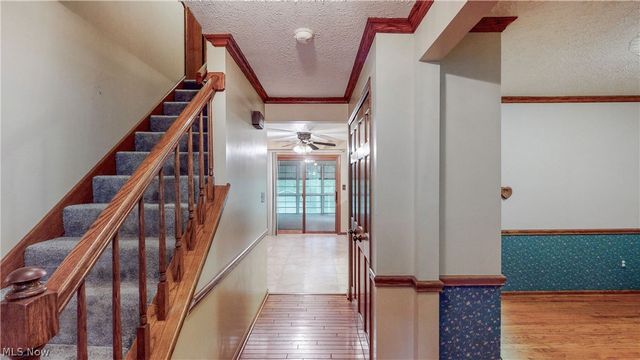 3846 Golden Wood Way, Uniontown, OH 44685