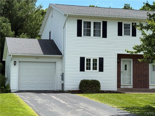 128 Hagan Circle, Oneida, NY 13421