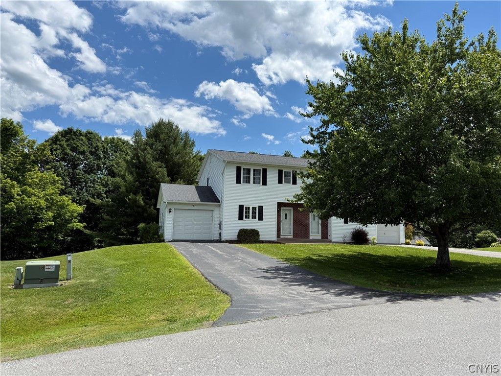 128 Hagan Circle, Oneida, NY 13421