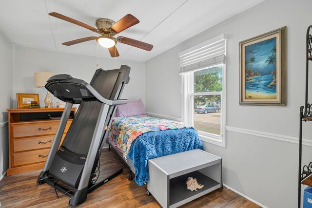 132 Crooked Island Circle, Murrells Inlet, SC 29576