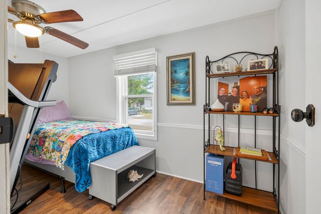 132 Crooked Island Circle, Murrells Inlet, SC 29576
