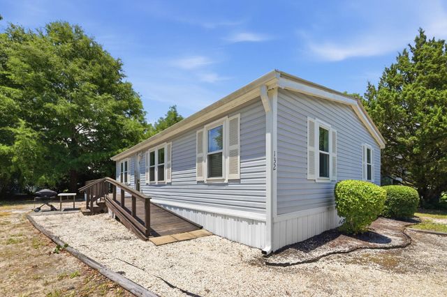 132 Crooked Island Circle, Murrells Inlet, SC 29576