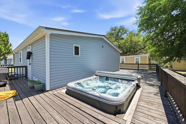 132 Crooked Island Circle, Murrells Inlet, SC 29576