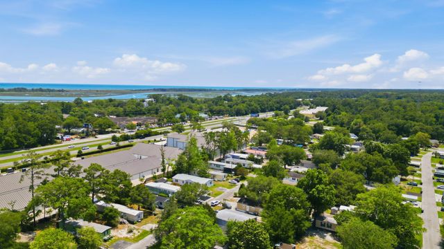 132 Crooked Island Circle, Murrells Inlet, SC 29576