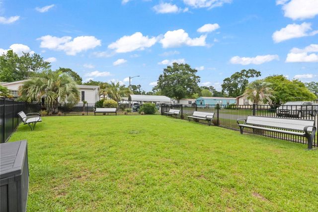 132 Crooked Island Circle, Murrells Inlet, SC 29576