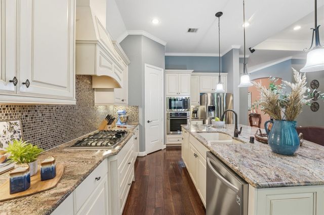 17207 Rainier Creek Drive, Humble, TX 77346