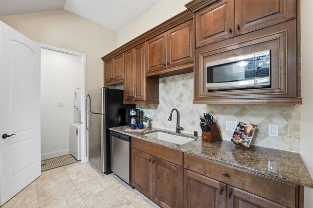17207 Rainier Creek Drive, Humble, TX 77346