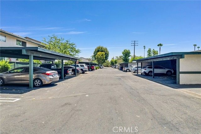 23276 Orange Avenue 8, Lake Forest (el Toro), CA 92630