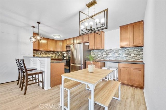 23276 Orange Avenue 8, Lake Forest (el Toro), CA 92630