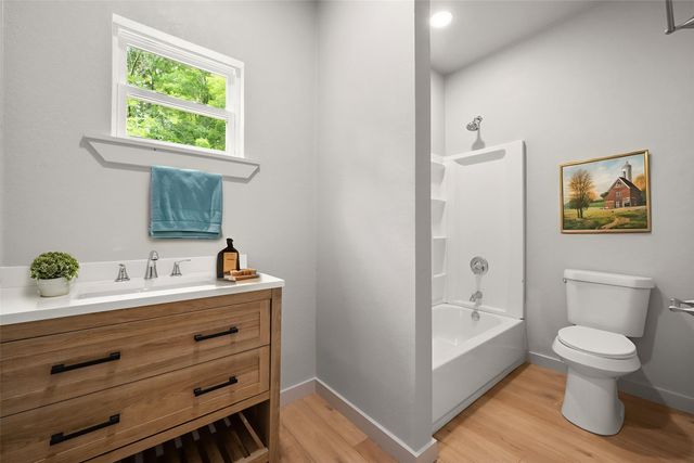 404 S Tyler Avenue, Dawson, TX 76639