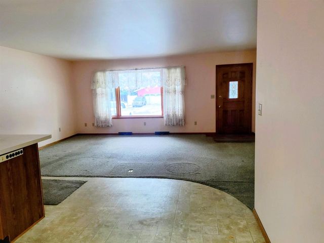 321 N Vincennes Street, Adams, WI 53910