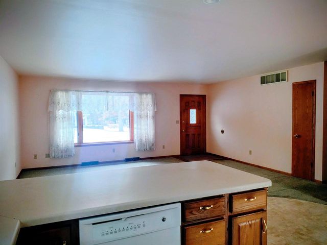 321 N Vincennes Street, Adams, WI 53910