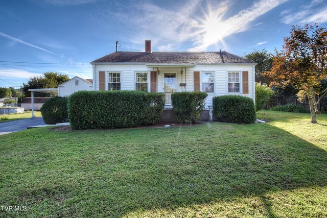 816 Riverview Drive, Elizabethton, TN 37643