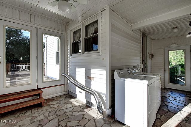 816 Riverview Drive, Elizabethton, TN 37643