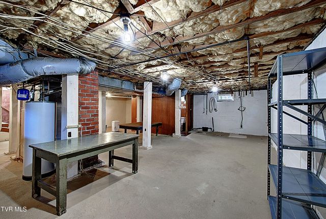 816 Riverview Drive, Elizabethton, TN 37643