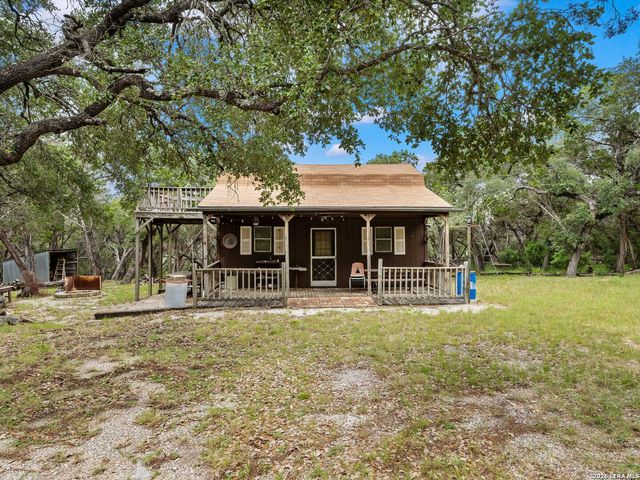 275 COUNTY ROAD 260 E, Mico, TX 78056