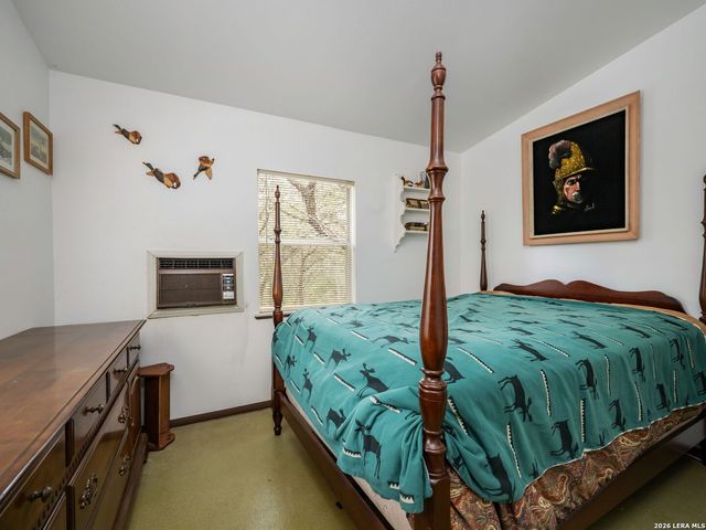 275 COUNTY ROAD 260 E, Mico, TX 78056