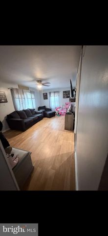 304 KINGS LN, Williamstown, NJ 08094
