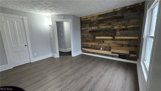 1412 Woodland Avenue NW, Canton, OH 44703