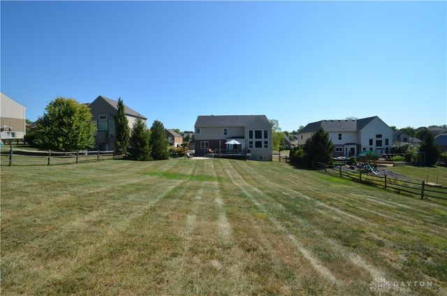 8945 Wintergreen Drive, West Chester, OH 45069