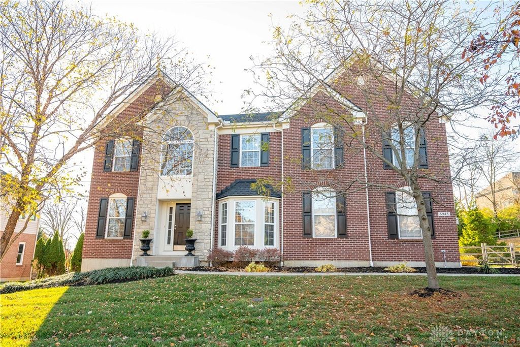 8945 Wintergreen Drive, West Chester, OH 45069