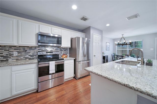 22 Butterfly Branch Place, The Woodlands, TX 77382