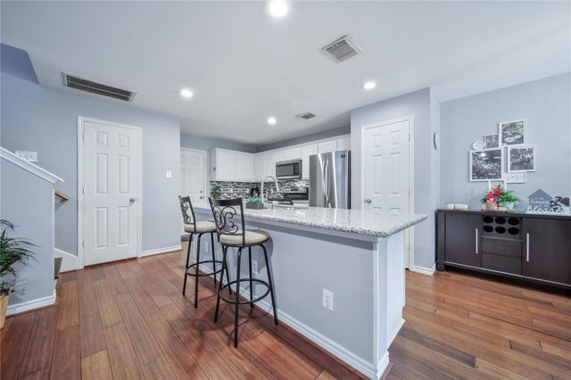 22 Butterfly Branch Place, The Woodlands, TX 77382