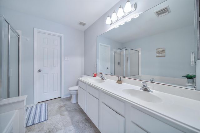 22 Butterfly Branch Place, The Woodlands, TX 77382