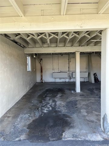 2740 Rooke Avenue, Honolulu, HI 96817