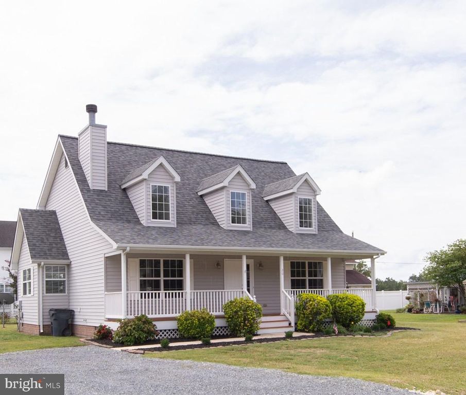 20 SUGAR DR, East New Market, MD 21631