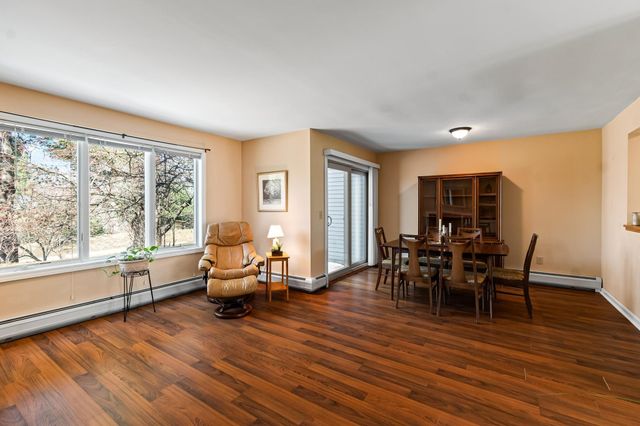 911 Dorset St Apt 54, South Burlington, VT 05403