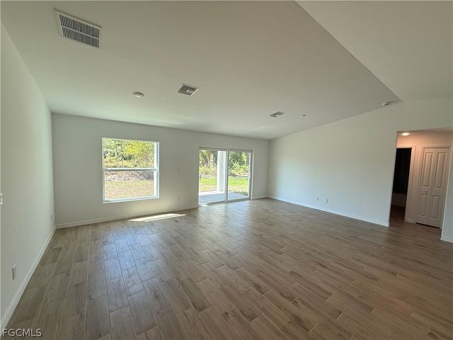 4111 16th ST W, Lehigh Acres, FL 33971